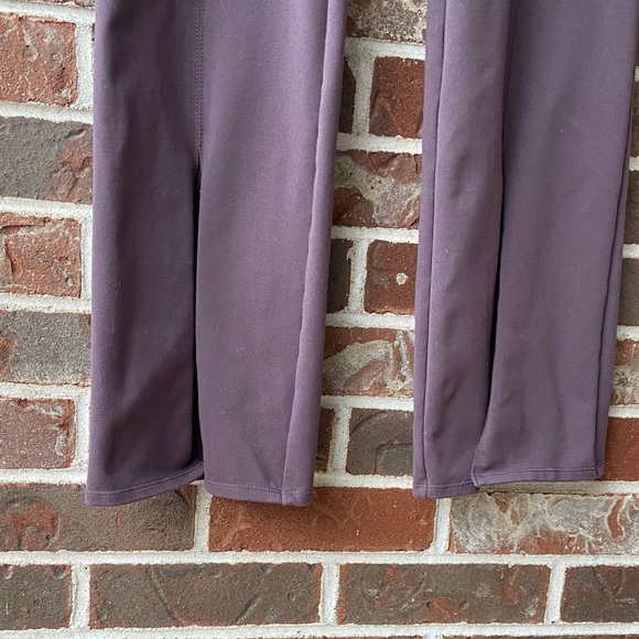 ALO Yoga Airbrush High-waist flutter legging Pants - Picture 3 of 6